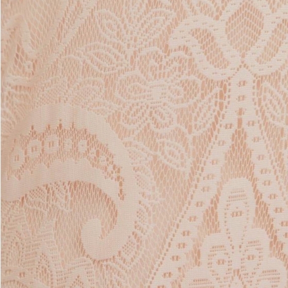 Torrid Cream Lace Maxi Dress - Picture 4 of 8